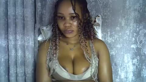 Snapshot of vanillavenus chatting on 05-16-26, 10:08 vanillavenus online show from 05-16-26, 10:08