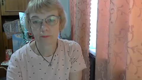 Snapshot of vanillaxcreamy chatting on 02-07-25, 12:06 Vanillaxcreamy online show from 02-07-25, 12:06