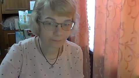 Snapshot of vanillaxcreamy chatting on 03-01-25, 08:34 Vanillaxcreamy online show from 03-01-25, 08:34