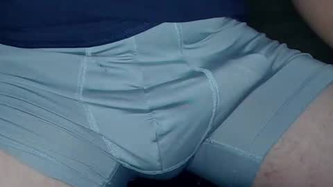 Snapshot of vanityss chatting on 03-25-26, 04:02 vanityss online show from 03-25-26, 04:02