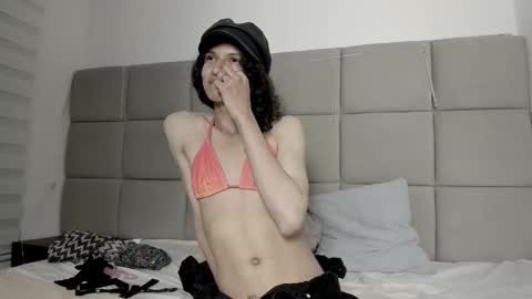 vannellope_96 online show from 02-02-26, 05:55