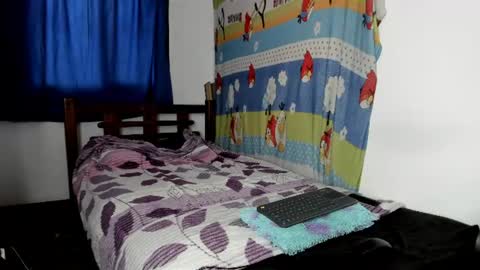 vannellope_vladimir online show from 06-10-26, 01:54