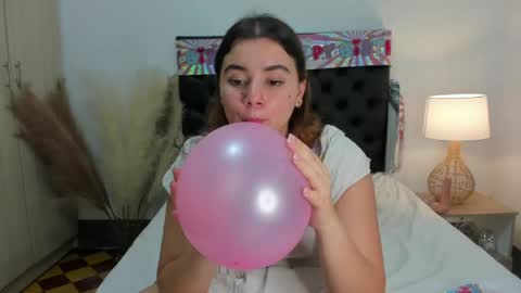 Vannesa online show from 04-22-26, 11:06