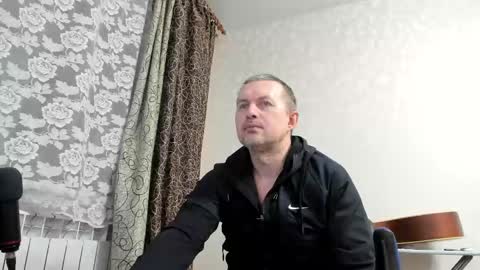 Snapshot of vano_822 chatting on 02-17-25, 03:42 vano_822 online show from 02-17-25, 03:42