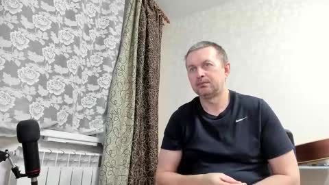 Snapshot of vano_822 chatting on 02-26-25, 03:52 vano_822 online show from 02-26-25, 03:52