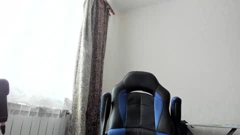 Snapshot of vano_822 chatting on 03-08-25, 12:30 vano_822 online show from 03-08-25, 12:30