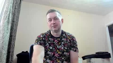 Snapshot of vano_822 chatting on 09-11-25, 09:53 vano_822 online show from 09-11-25, 09:53