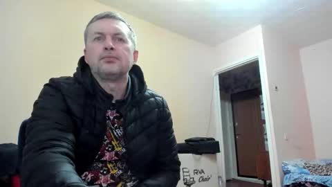 Snapshot of vano_822 chatting on 10-06-25, 10:29 vano_822 online show from 10-06-25, 10:29