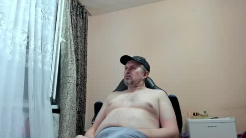 vano_822 online show from 05-24-26, 08:36