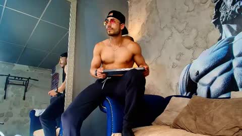 Vans Ross online show from 02-27-26, 07:47