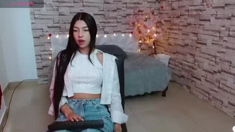 Snapshot of vanse_lust chatting on 02-10-25, 08:00 Karuna online show from 02-10-25, 08:00