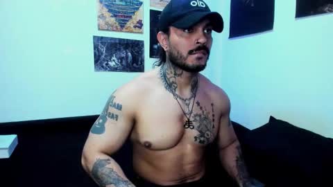 Snapshot of vanvelckan_ chatting on 01-11-26, 03:00 vanvelckan_ online show from 01-11-26, 03:00