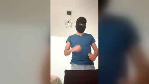 Snapshot of vaquerofit18 chatting on 04-15-26, 08:10 vaquerofit18 online show from 04-15-26, 08:10