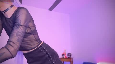 Snapshot of varya_ferreira chatting on 01-24-25, 01:03 Varya Ferreira - independent model online show from 01-24-25, 01:03