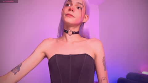 Snapshot of varya_ferreira chatting on 03-12-25, 05:02 Varya Ferreira - independent model online show from 03-12-25, 05:02