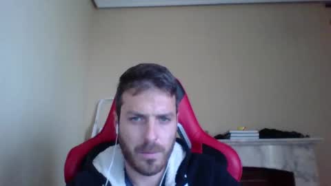 vascorro20 online show from 12-04-24, 03:10