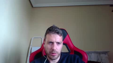 vascorro20 online show from 02-11-25, 10:26