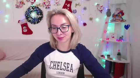 Snapshot of vasilisasii chatting on 12-18-24, 04:17 Vasilisa online show from 12-18-24, 04:17