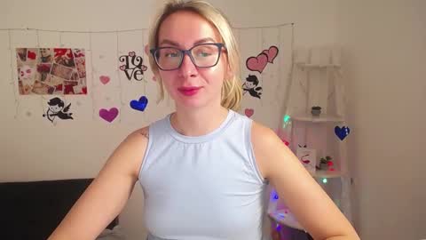 Snapshot of vasilisasii chatting on 01-16-25, 03:24 Vasilisa online show from 01-16-25, 03:24