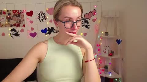Snapshot of vasilisasii chatting on 01-24-25, 03:34 Vasilisa online show from 01-24-25, 03:34