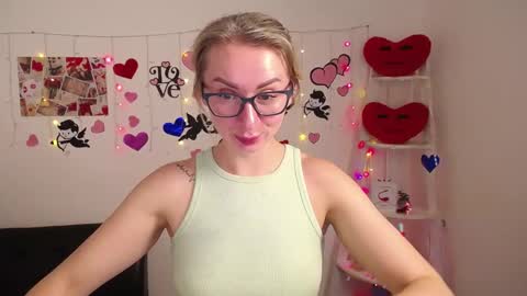 Snapshot of vasilisasii chatting on 02-03-25, 09:30 Vasilisa online show from 02-03-25, 09:30