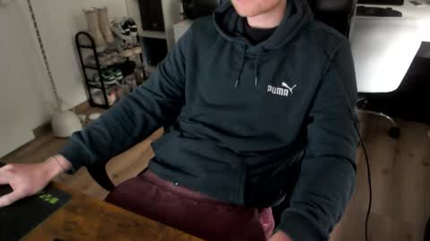 Vaslo online show from 12-21-25, 09:49