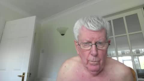 vassus online show from 04-15-26, 03:19