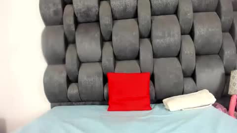 Aurora Cooper online show from 09-10-25, 03:06