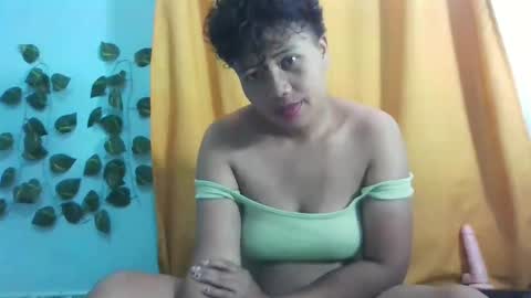 Vayannah online show from 05-14-26, 07:04