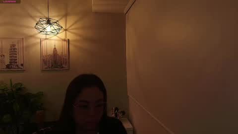 Victoria online show from 10-04-25, 10:57