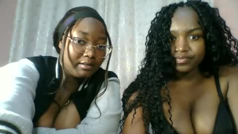 Snapshot of vee_quest chatting on 06-14-26, 06:10 vee_quest online show from 06-14-26, 06:10