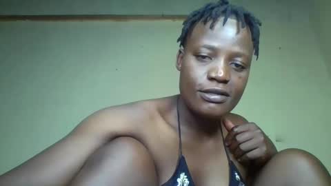 Snapshot of vee_tommy chatting on 12-05-24, 03:04 Vee tommy online show from 12-05-24, 03:04