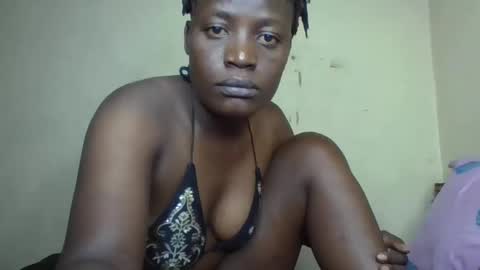 Snapshot of vee_tommy chatting on 01-25-25, 06:02 Vee tommy online show from 01-25-25, 06:02