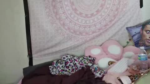Veronica Lehane online show from 12-01-24, 04:29