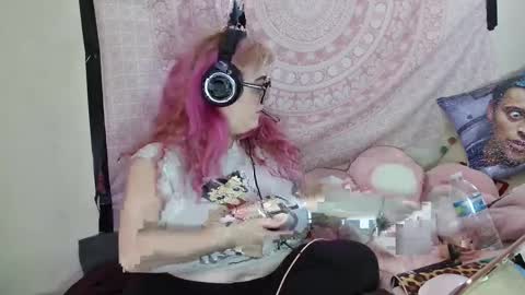 Veronica Lehane online show from 12-02-24, 03:25