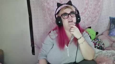 Veronica Lehane online show from 01-31-25, 04:17