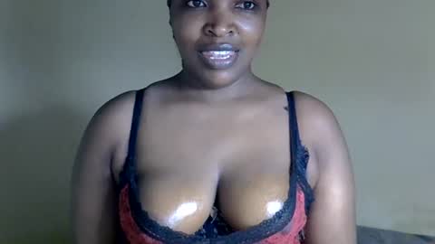 Snapshot of veesazii chatting on 07-11-26, 01:14 veesazii online show from 07-11-26, 01:14
