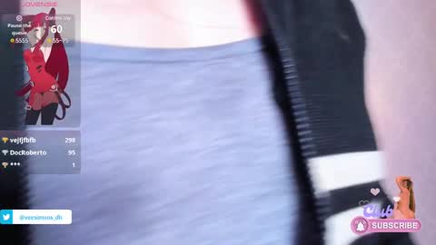 Vee Simons online show from 03-08-25, 06:43