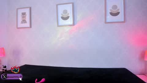 Vee Simons online show from 09-20-25, 07:04