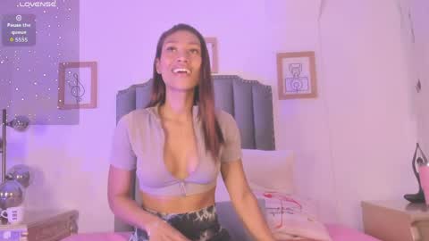 Snapshot of vega__16 chatting on 04-08-26, 11:32 online show from 04-08-26, 11:32