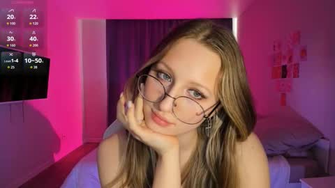 Emma online show from 03-19-26, 05:44