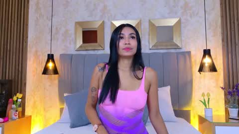 Mia brando online show from 03-13-26, 08:15