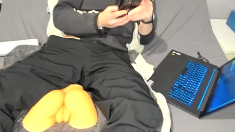 D online show from 02-03-25, 07:00