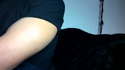 Vegas Love online show from 01-04-25, 01:42