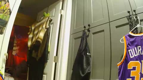 vegasmd online show from 10-27-25, 02:48