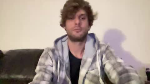 Joeyyy online show from 10-28-25, 03:32