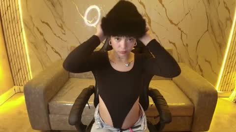 veka_tf online show from 02-11-26, 01:27