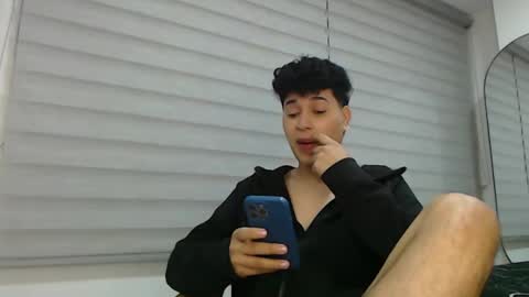 velascosexyboy online show from 01-17-25, 02:08