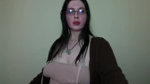 Snapshot of velira_ chatting on 03-11-26, 02:28 velira_ online show from 03-11-26, 02:28