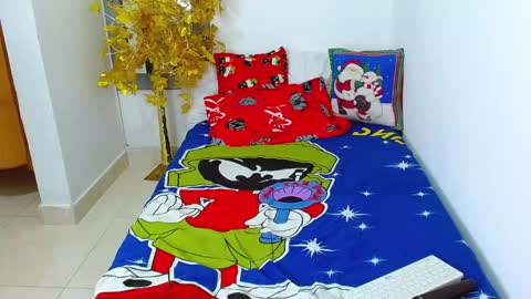 velk_hot1 online show from 01-07-26, 02:41